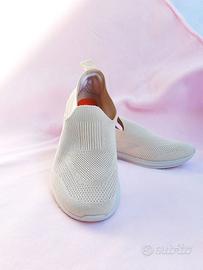 Scarpe ginniche traspiranti  plantare morbido 38