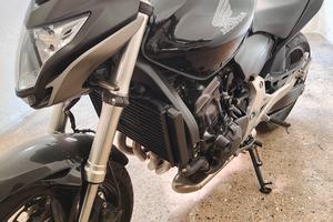 Honda Hornet 600 restyling 