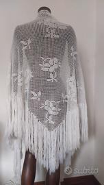 Enorme scialle vintage in lana filet