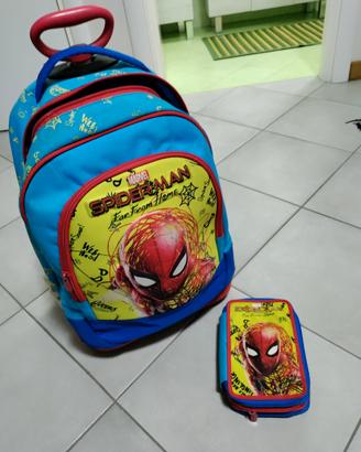 zaino e astuccio Uomo ragno 