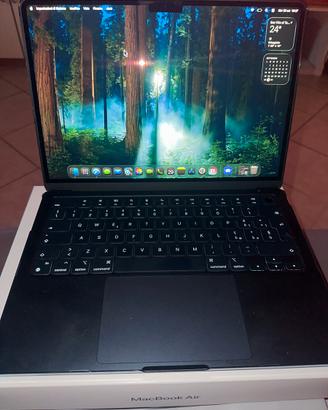 Macbook Air 2024 8 gb di ram POCO TRATTABILE