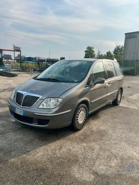 Lancia phedra