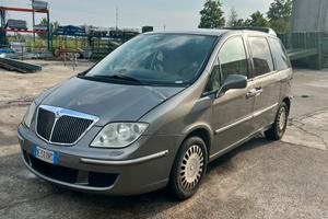 Lancia phedra