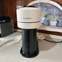 Macchina caffe Nespresso Vertuo Next