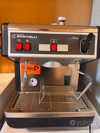 Macchina caffè Nuova Simonelli Appia