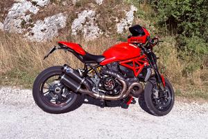 Ducati Monster 1200R