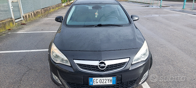 Opel astra j 1.7 110 unico proprietario