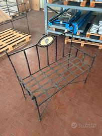 Panchina in ferro battuto