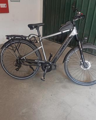 bici elettrica uomo