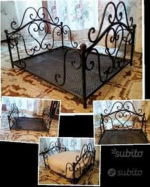 Cuccia in ferro pieno per cane misura grande