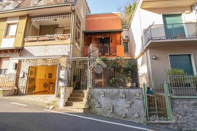 3 LOCALI A LUMEZZANE