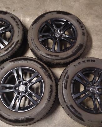 4 cerchi con pneumatici invernali Nexen 215/70R16 