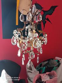 lampadario vintage con gocce di cristallo 