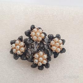 antica spilla argento oro con perline 