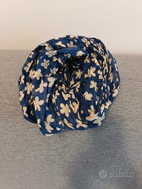 foulard blu e bianco