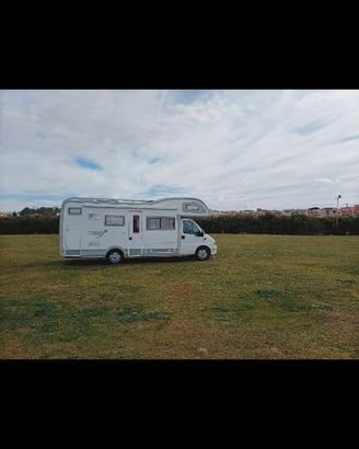 Autocaravan Arca 715 glt