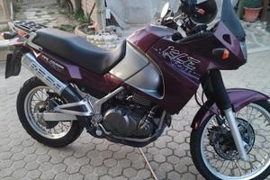  Kawasaki kle 500 da sistemare (volano)
