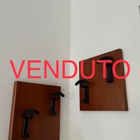 Appendiabiti da parete