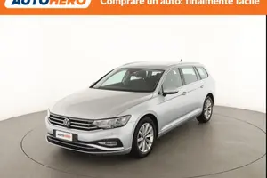 VOLKSWAGEN Passat Variant EG37176