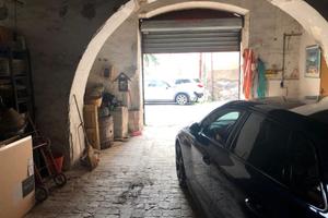 Locale magazzino/garage