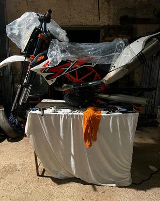 SMEMBRO KTM SMC 690 2016
