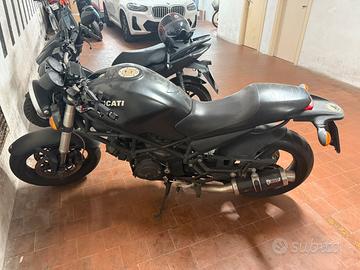 ducati monster 695
