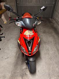 Aprilia sr