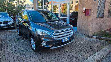 Ford Kuga 1.5 ecoboost Titanium CAMERA-NAVY-SED.RI