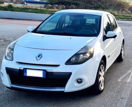 RENAULT Clio 3ª serie - 2012