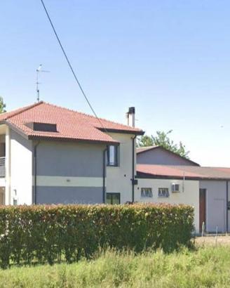 Immobile in asta di 144 m² con 3 locali a Due Carr