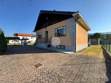 VILLA SINGOLA A FIANO