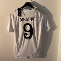 Maglietta Real Madrid Home 2024-2025 Mbappe 9