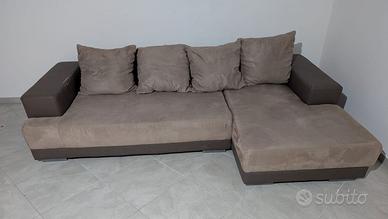 Divano con penisola