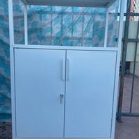 Mobile con ante IKEA