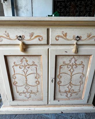Credenza