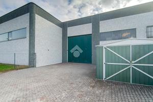 CAPANNONE A SANT'ANGELO LODIGIANO