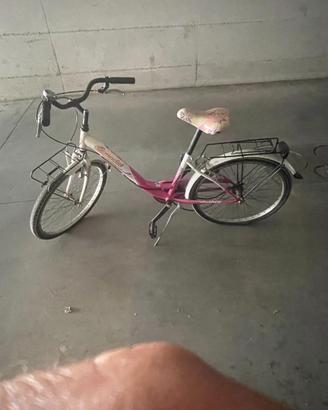 Bicicletta da ragazzina