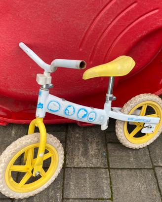 Bicicletta senza pedali/balance bike