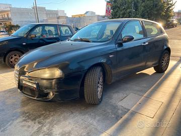 Alfa Romeo 147 1.9 JTD (115 CV) cat 5p. Distinctiv