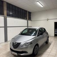 Lancia Ypsilon 1.2 69 CV 5 porte S&S Platinum
