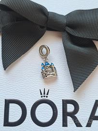 charm Pandora 