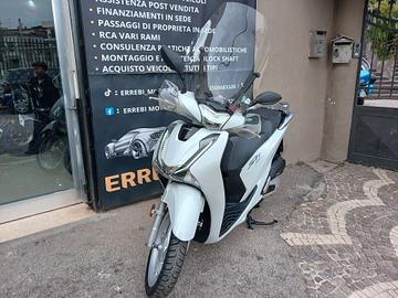 Honda SH 150 GARANTITA 12 MESI