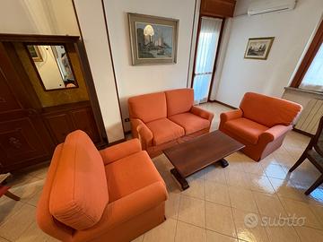 Salottino divani e tavolino