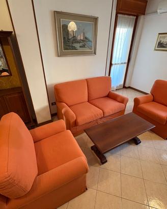 Salottino divani e tavolino