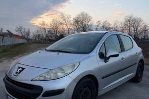 Peugeot 207 1.4 8V 75CV 3p. X Line ECO GPL