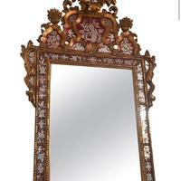 Specchio antico stile barocco con cornice dorata