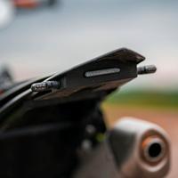 Portatarga estraibile + faretto, luce targa e cabl