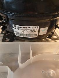 Compressore Embraco EMT 22 HLP per frigo Whirlpool