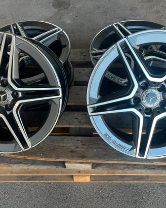 Cerchio 19 originale mercedes GLA