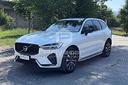 volvo-xc60-b4-d-awd-automatico-plus-dark
